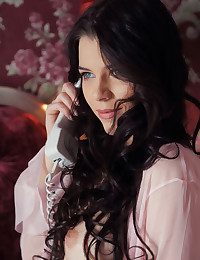 Valeria A Overwrought Arkisi